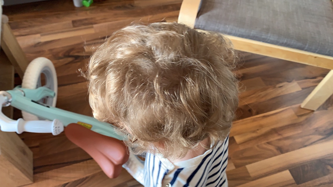 mai mare si mai destept